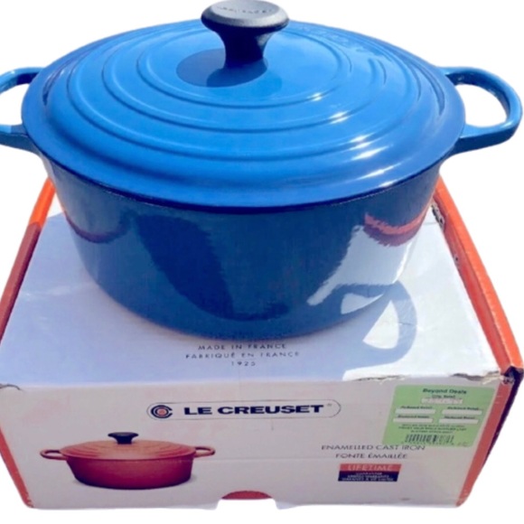 NEW 7qt Le Creuset Cast Iron Dutch Oven - Picture 8 of 8